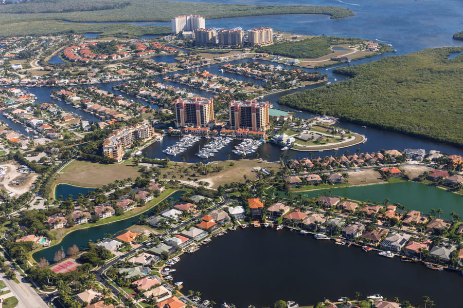 A Paradise for Hobby Skippers - Cape Coral